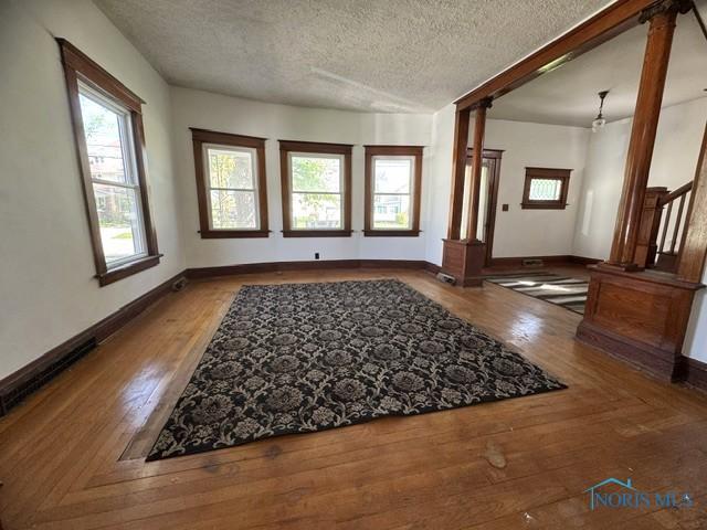 407 Water St, Woodville, OH 43469 - photo 5