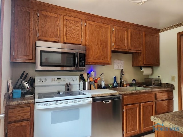 4405 Oldenburg Dr, Toledo, OH 43611 - photo 8