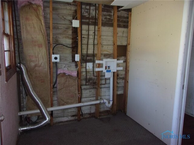 417 Race St, Clyde, OH 43410 - view of utility room
