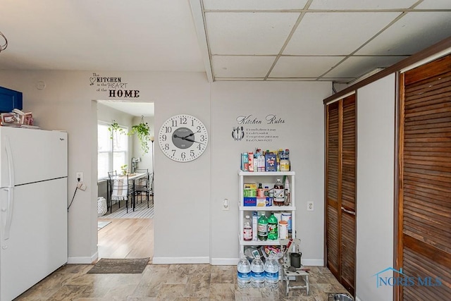 210 Willamont Rd, Toledo, OH 43612 - hall with a drop ceiling and baseboards