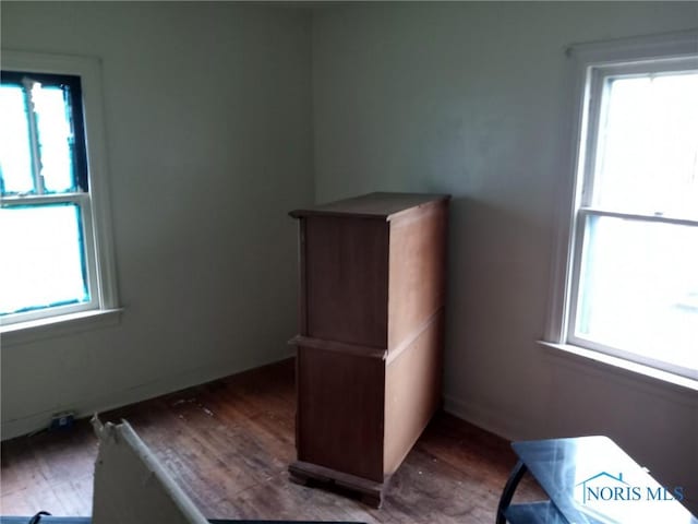 1068 Garfield St, Fremont, OH 43420 - photo 4