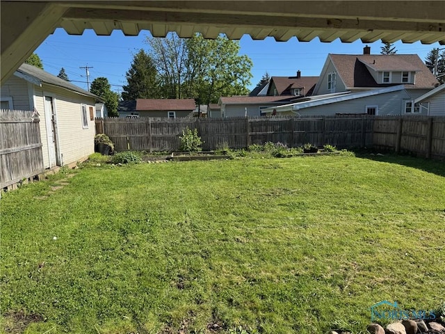 215 E Bryan St, Bryan, OH 43506 - view of yard
