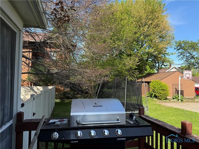 1023 Buckland Ave, Fremont, OH 43420 - view of grassy yard