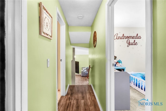 5956 E Pembridge Dr, Toledo, OH 43615 - view of hall