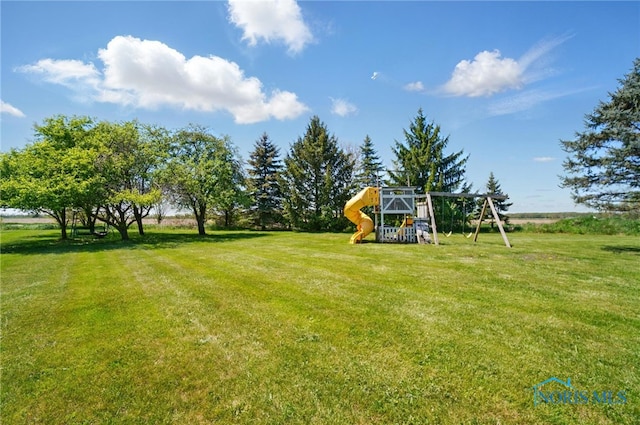 5450 Twp Rd 69, Tiffin, OH 44883 - view of grassy yard