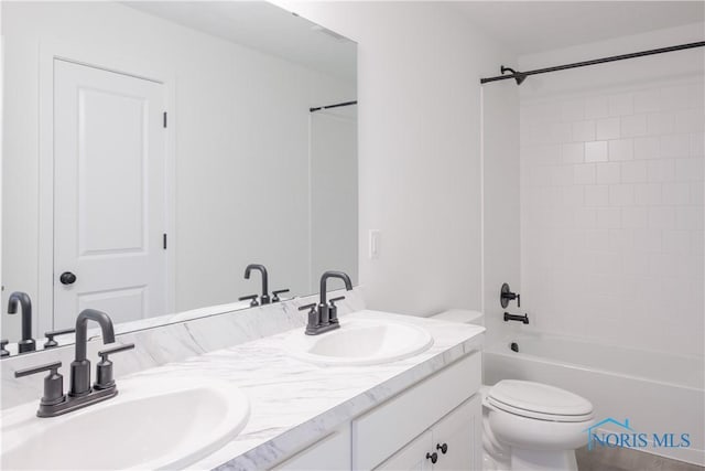 1089 Springcrest Dr, Waterville, OH 43566 - full bath with toilet, double vanity, and shower / bath combination