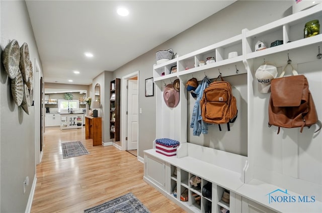 9544 Maumee Western Rd, Monclova, OH 43542 - mudroom featuring light wood-style flooring, recessed lighting, and baseboards