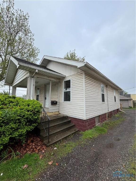 3907 Lagrange St, Toledo, OH 43612 - view of front of property with covered porch
