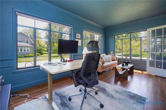 218 E Mcpherson Ave, Findlay, OH 45840 - home office featuring crown molding and wood finished floors