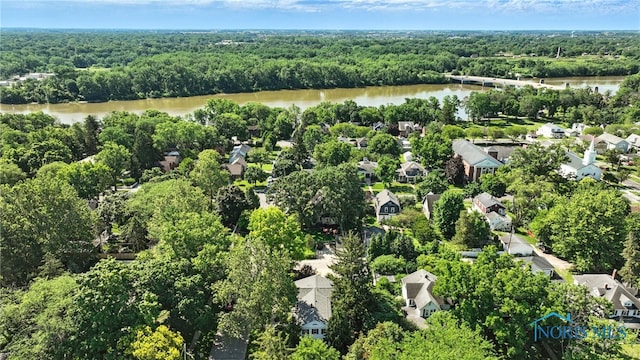 232 E Wayne St, Maumee, OH 43537 - aerial view of property and surrounding area with a nearby body of water and nearby suburban area
