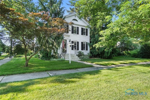 232 E Wayne St, Maumee, OH 43537 - view of front of house with a front yard