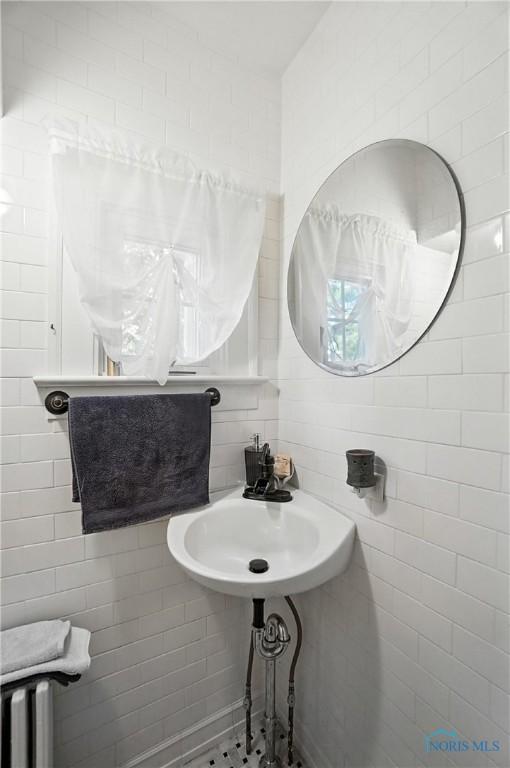 232 E Wayne St, Maumee, OH 43537 - bathroom with tile walls