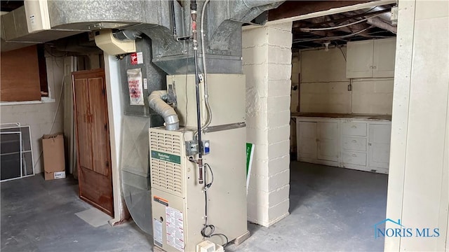 2659 Oak Grove Pl, Toledo, OH 43613 - view of utility room