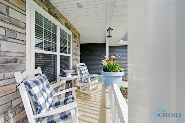 9274 Shaffer St, Findlay, OH 45840 - deck with a porch