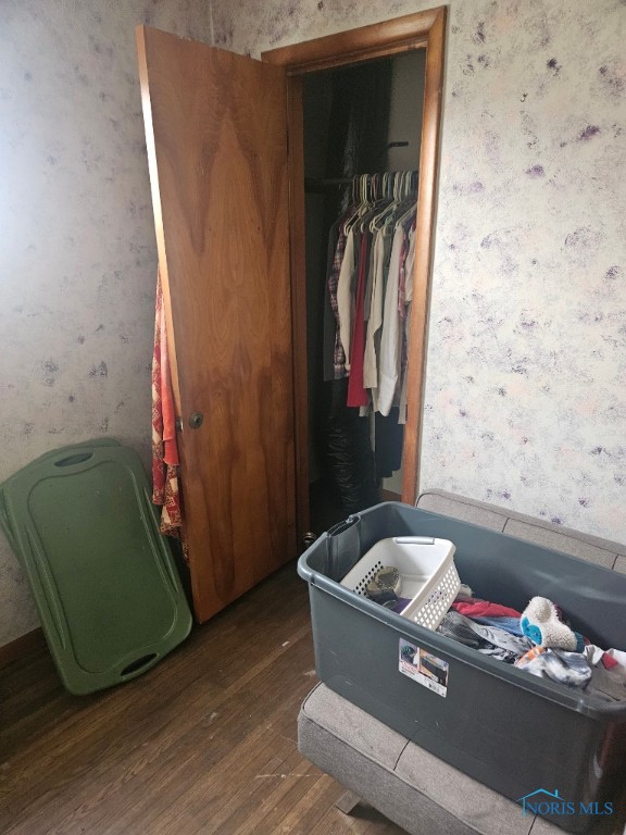 128 E Lane Ave, Lima, OH 45801 - view of closet