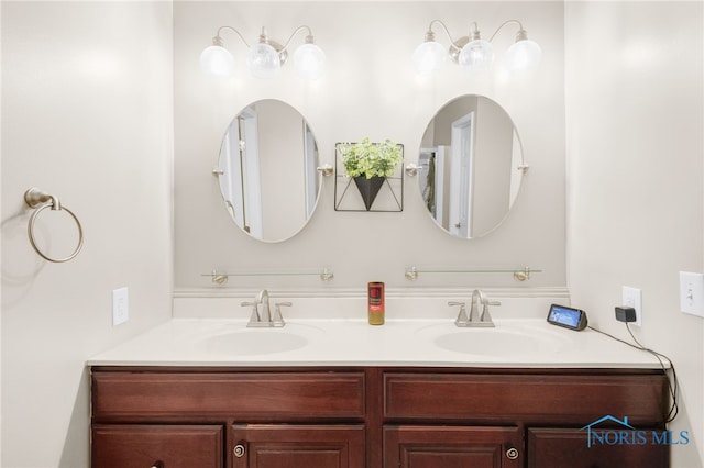 312 Fairmont Dr, Findlay, OH 45840 - bathroom featuring double vanity