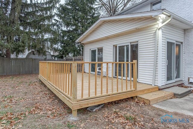 3757 N Mccord Rd, Toledo, OH 43617 - wooden terrace featuring fence