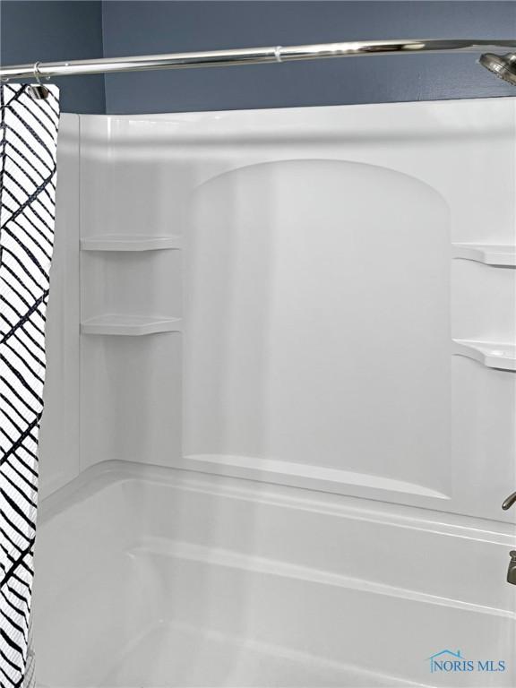 1381 Junior Dr, Maumee, OH 43537 - view of bathroom