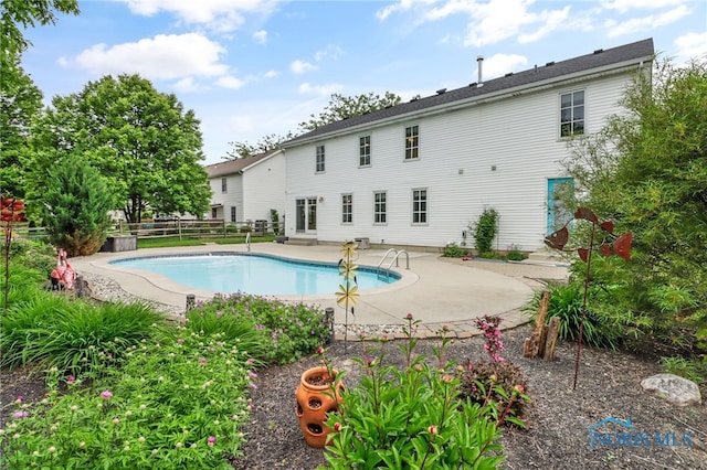 1977 Lexington Dr, Perrysburg, OH 43551 - outdoor pool with a patio area