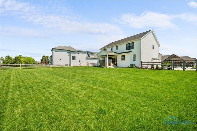 5653 Mallard Pointe Ln, Sylvania, OH 43560 - back of property featuring a patio