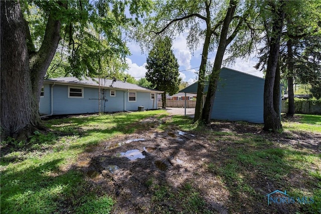 view of yard with fence