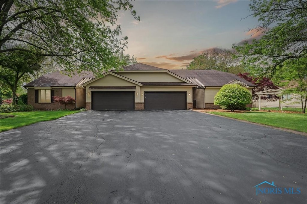 9655 Saint Andrews Rd, Perrysburg, OH 43551 - photo 1