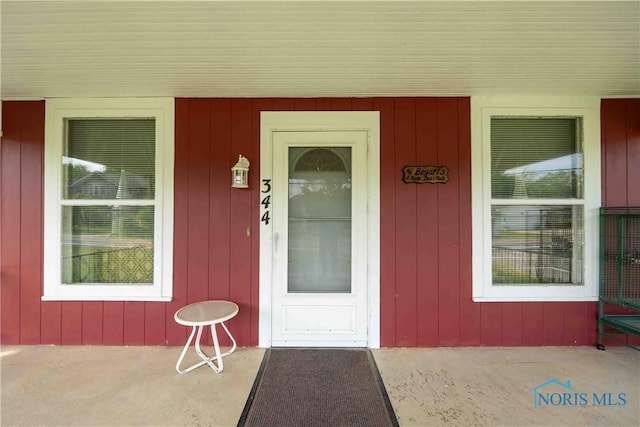 344 E Findlay St, Sugar Creek Township, OH 45893 - property entrance with a porch