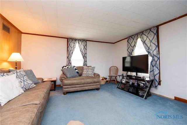 344 E Findlay St, Sugar Creek Township, OH 45893 - carpeted living room with crown molding and baseboards