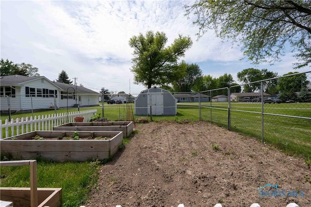 344 E Findlay St, Sugar Creek Township, OH 45893 - view of yard with a garden, an outbuilding, and a residential view
