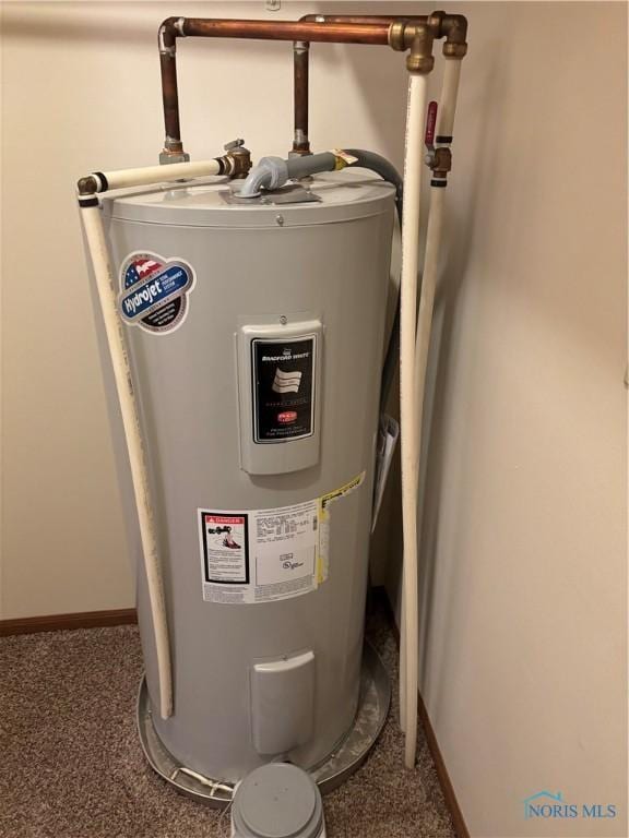 6955 Dorr St Unit 56, Toledo, OH 43615 - utilities featuring electric water heater