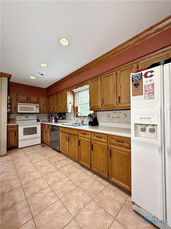 38 N Tecumseh Trl, Tiffin, OH 44883