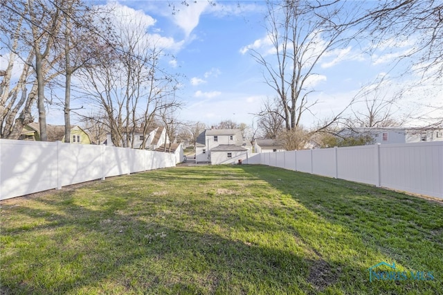259 W Elm St, Wauseon, OH 43567 - view of yard