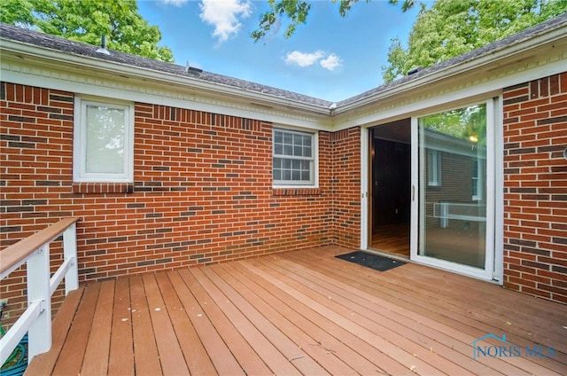 1110 Bourgogne Ave, Bowling Green, OH 43402 - view of wooden terrace