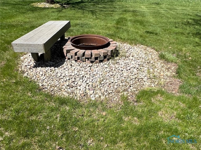 5506 Brookview Ln, Upper Sandusky, OH 43351 - exterior view of a fire pit