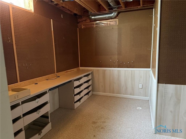 8411 Willow Glen Ct, Holland, OH 43528 - view of spacious closet