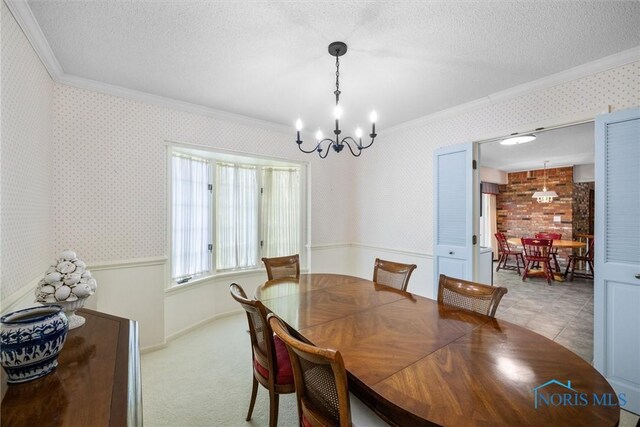 806 Woodstock Ct, Findlay, OH 45840 - dining room with ornamental molding, a chandelier, wallpapered walls, and a textured ceiling