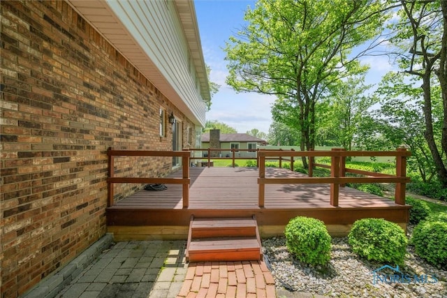 806 Woodstock Ct, Findlay, OH 45840 - view of wooden terrace