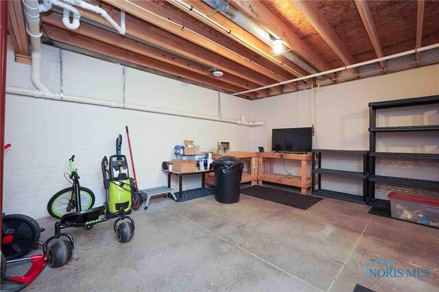 501 Flintlock Ct, Findlay, OH 45840 - view of unfinished basement