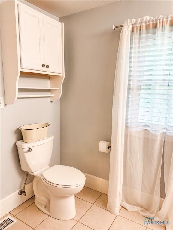 348 S 8th St, Upper Sandusky, OH 43351 - bathroom with tile patterned floors