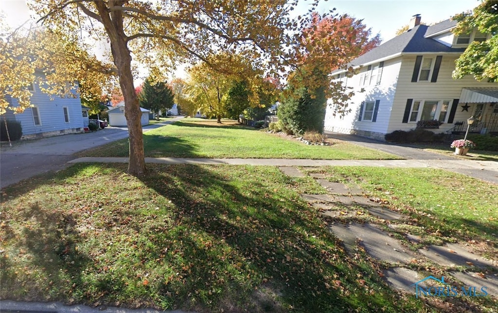 454 N Sandusky Ave, Upper Sandusky, OH 43351 - photo 1