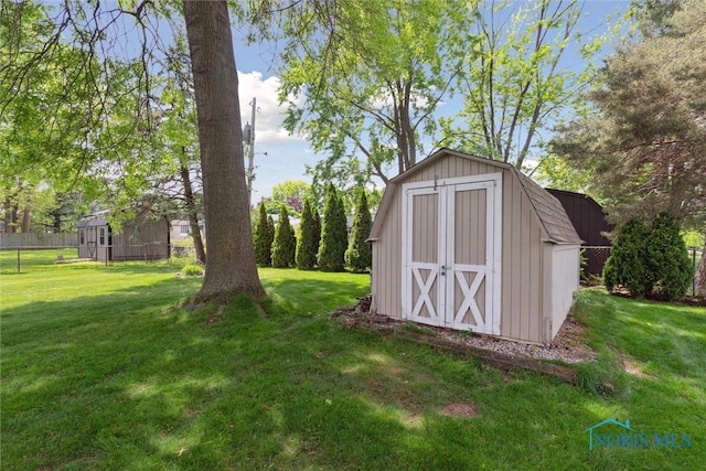 2142 Tracy Rd, Northwood, OH 43619 - view of yard