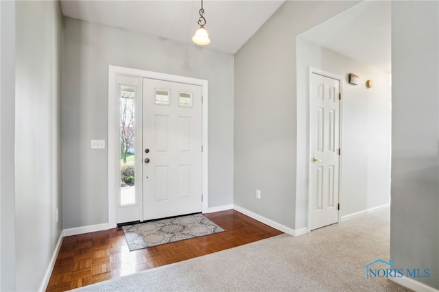 209 E Sawmill Rd, Findlay, OH 45840 - entryway featuring baseboards