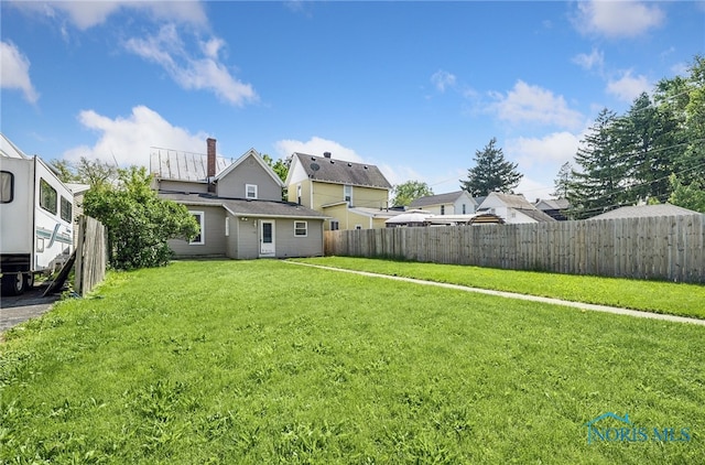 446 Center St, Findlay, OH 45840 - view of yard