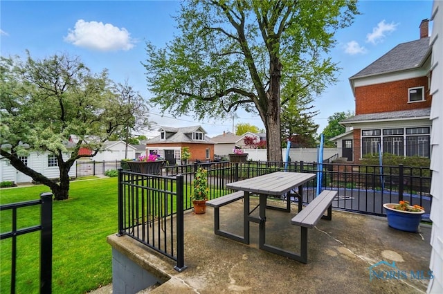 1100 S Main St, Findlay, OH 45840 - view of home's community with a residential view