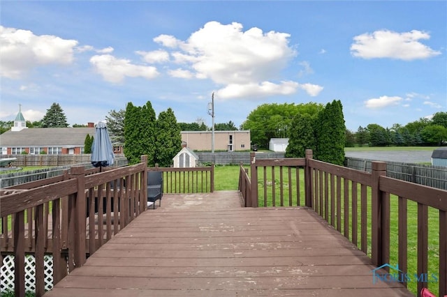 513 Bay River Ct, Maumee, OH 43537 - view of wooden deck