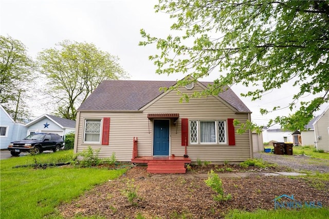 1702 E Hopkins St, Defiance, OH 43512 - view of front of property with roof with shingles