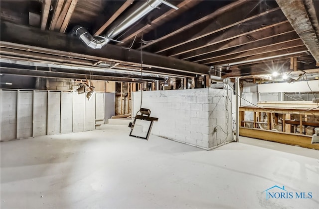 4927 N Summit St, Toledo, OH 43611 - view of unfinished basement