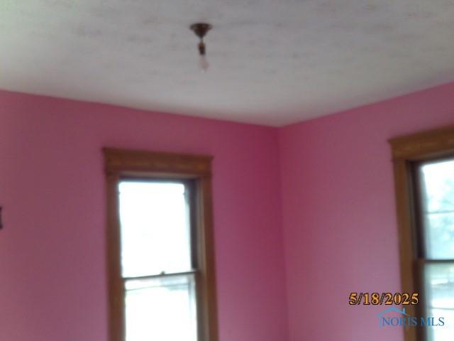 20390 Locust St, Weston, OH 43569 - view of unfurnished room