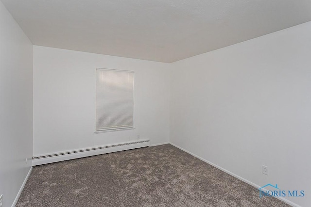 2340 Torrey Hill Dr, Toledo, OH 43606 - carpeted empty room featuring baseboard heating and baseboards
