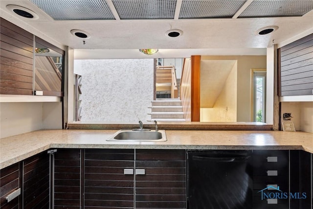 1250 Hidden Ridge Rd, Toledo, OH 43615 - kitchen with dishwasher, a sink, and light countertops